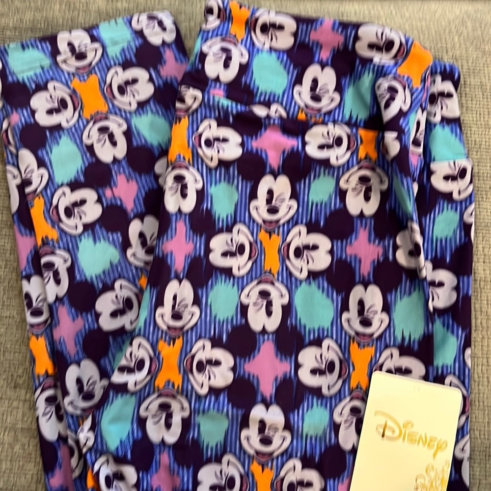 Lularoe Disney leggings